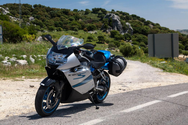 BMW K1200S Review and personal experience.