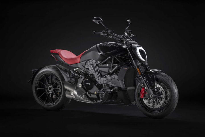 Limited Edition Ducati Diavel Nero Debuts, With a Fancy New Seat