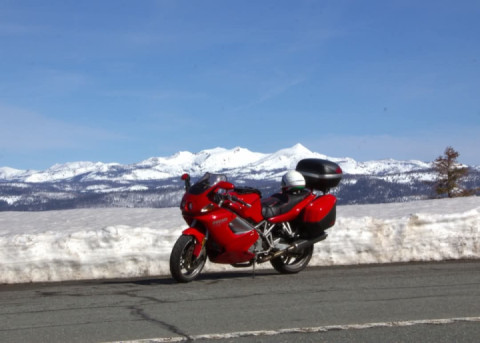 Last weekend, I had over 18 inches (almost half a meter) of new snow at my house at 4,000 ft.