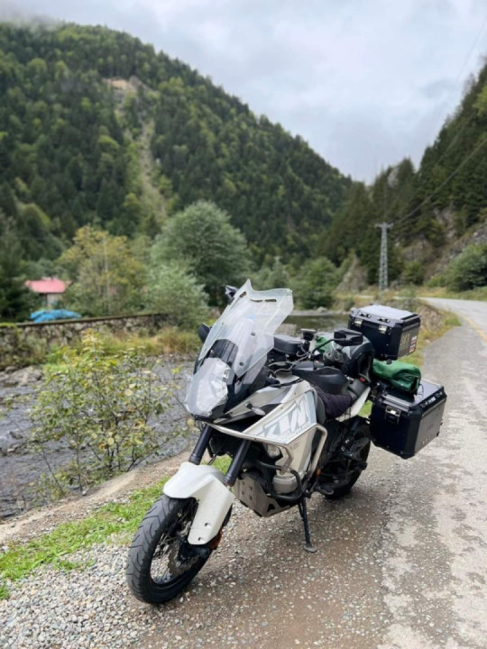 Just found this awesome photo from last year's trip to Turkey!