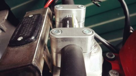 Сustom tank brake fluid and brakes