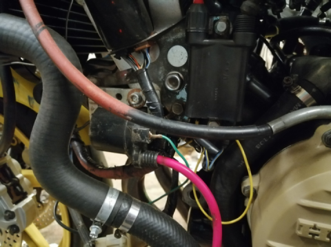 Honda VFR400R 1995 → V4 Restoration Project "Pocket Rocket" Part 4(2)