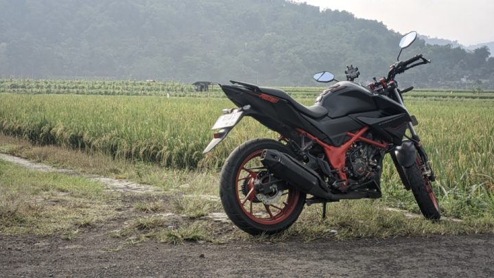 Black Red Streetfire