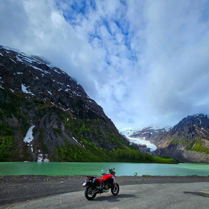 Some views around the Bear glacier