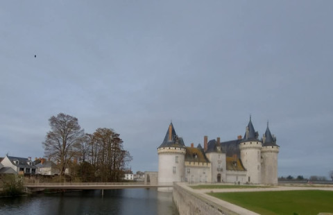 Today, châteaux and white wines are the themes of my outing ❤️