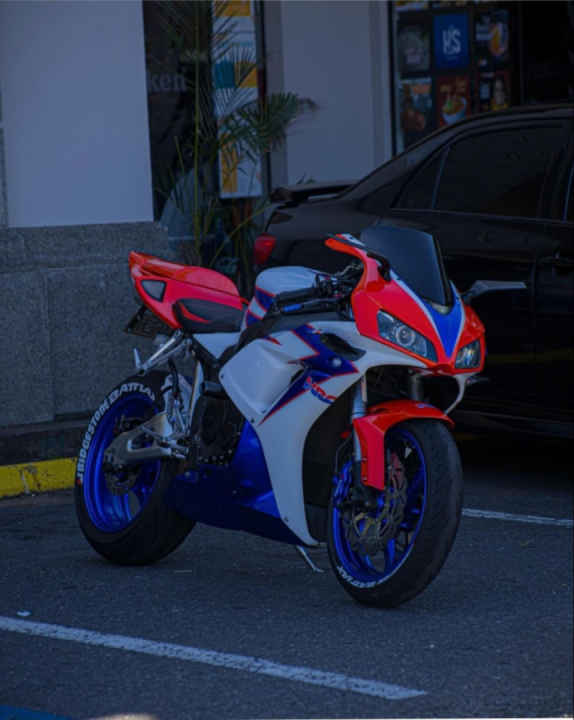 A couple of photos of my monster