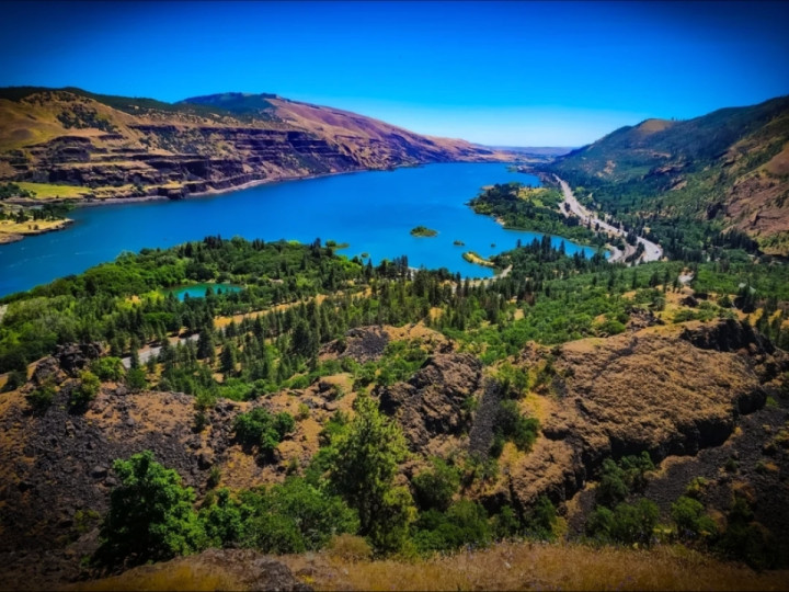 Some pics from my ride from Washington down to Devils Canyon area in Oregon