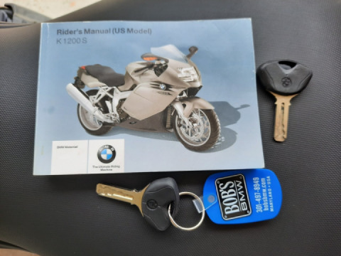 Absolutely the most detailed description of the K1200S I've come across...