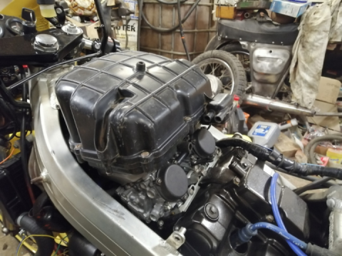 Honda VFR400R 1995 → V4 Restoration Project "Pocket Rocket" Part 4(3)