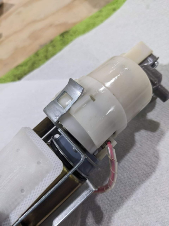 Heads up for folks changing their fuel pumps.