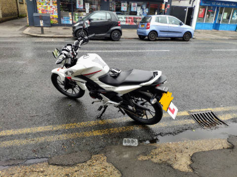 Picked up my brand new bike after my old one was let down by the dealer.