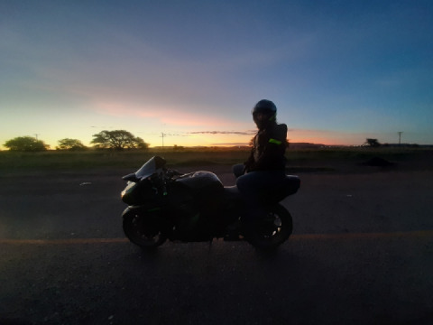 Moerse lekker sundowner na n lang dag