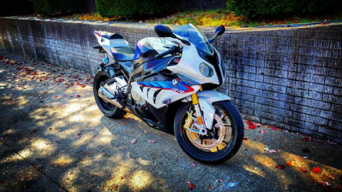 Just stopped to take a photo??