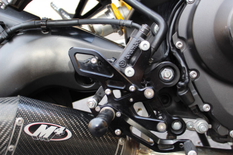 Zoom in on Yamaha FZ09 ?