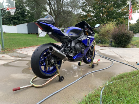 Mounted some Power Cup 2s…shouldn’t have an issue with edge grip!!! LOL