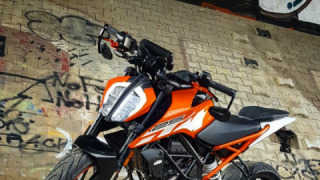 KTM Duke 125