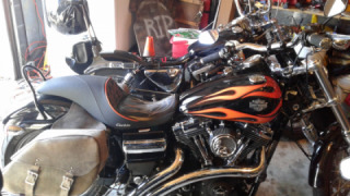 Harley-Davidson Wide Glide - Dynamite