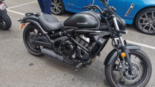 Kawasaki Vulcan S - Black Brumby