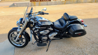 Yamaha V Star 1100 - V Star 950