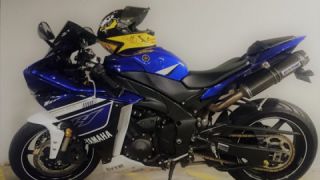 Yamaha YZF R1