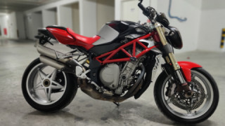 MV Agusta Brutale - 910s