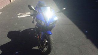 Yamaha YZF R1