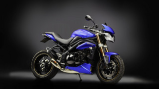 Triumph Speed Triple 1050 - Smurf