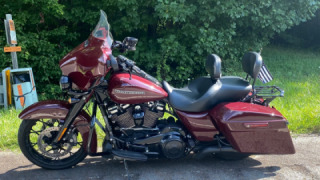 Harley-Davidson Street Glide - Red-Emption