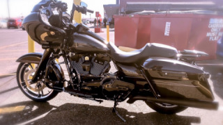 Harley-Davidson Road Glide - black summer