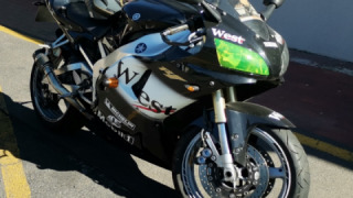 Yamaha YZF R1 - Beast