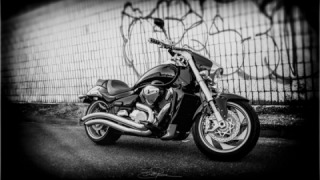 Suzuki Boulevard M109R