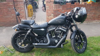 Harley-Davidson Sportster 883