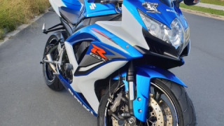 Suzuki GSXR 750