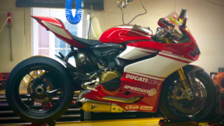 Ducati Panigale 1199 - the R