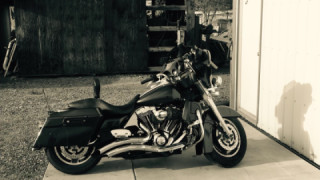 Harley-Davidson Street Glide - Black Pearl