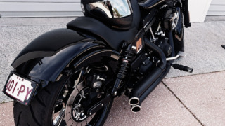 Harley-Davidson Street Bob - Fyna