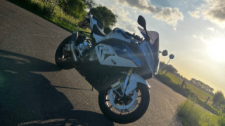 BMW S 1000 RR