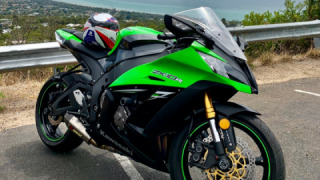 Kawasaki Ninja ZX-10R - Zx