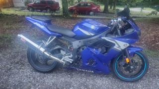 Yamaha YZF R6 - Blue