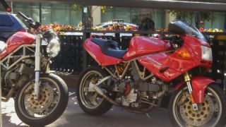 Ducati 900