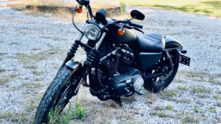 Harley-Davidson Sportster 883 - Warlock