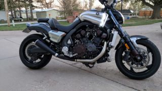 Yamaha V-MAX