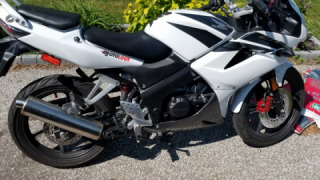 Honda CBR 125R - CBR