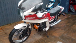 Honda CB 900 - CB900F2D