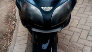 Kawasaki ZZR600 - Zeek