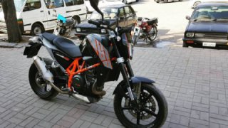 KTM 690 Duke