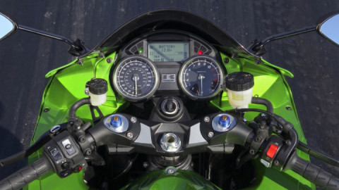 Kawasaki Ninja ZX-14R – view 2