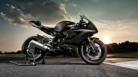 Yamaha YZF R6 – view 1