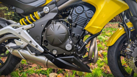 Kawasaki ER-6n – view 3