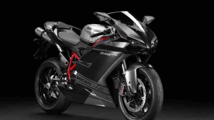 Ducati 848